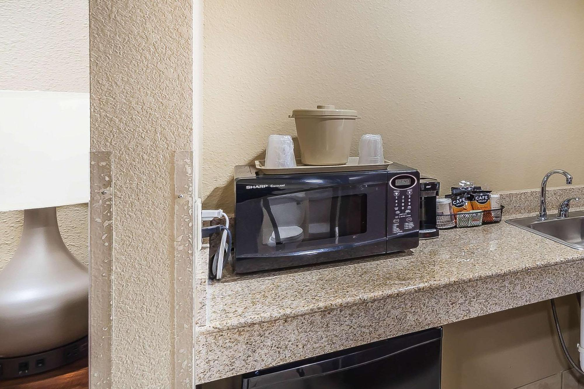 Comfort Suites Yukon - Sw Oklahoma City Luaran gambar