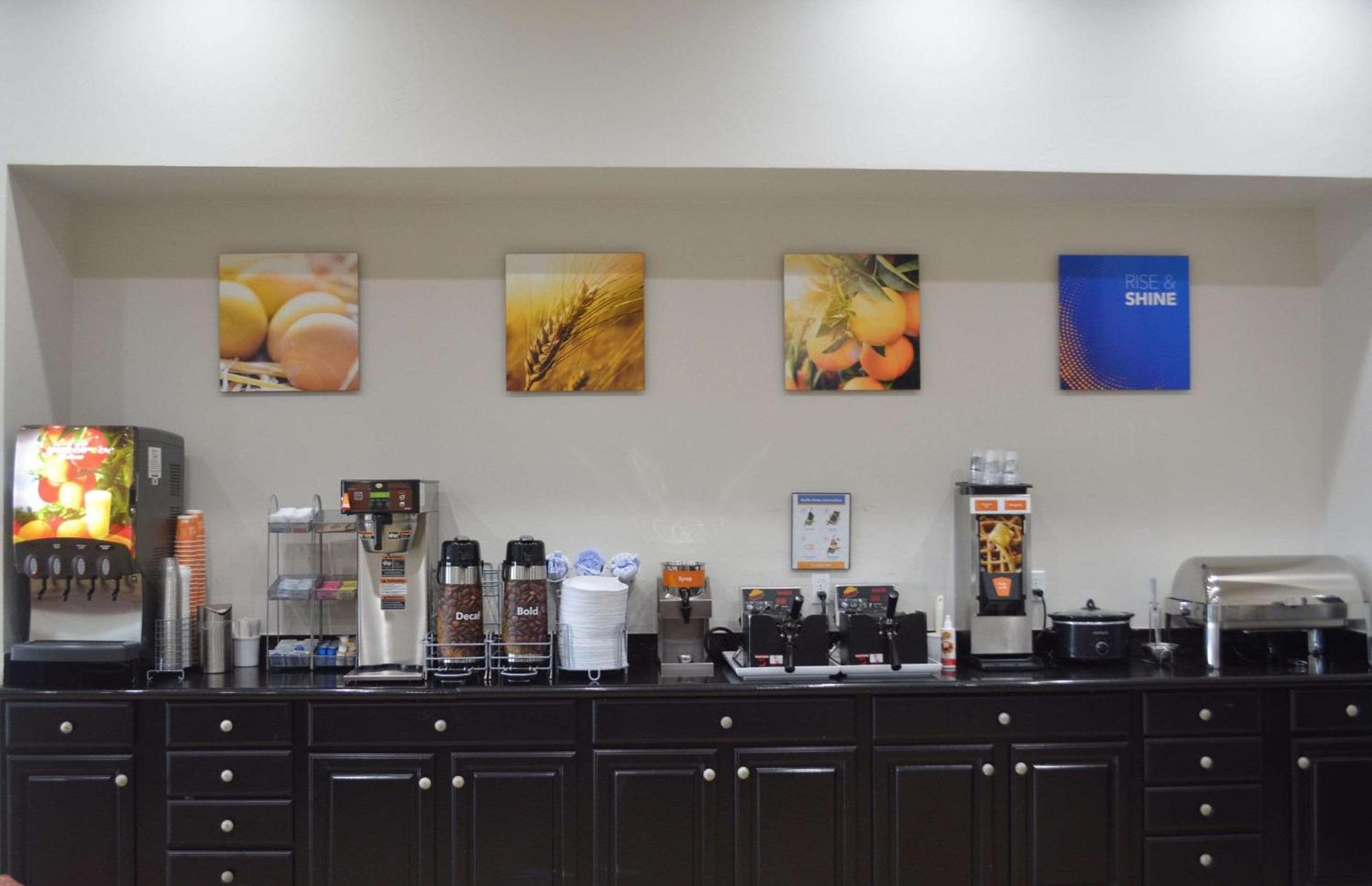 Comfort Suites Yukon - Sw Oklahoma City Luaran gambar