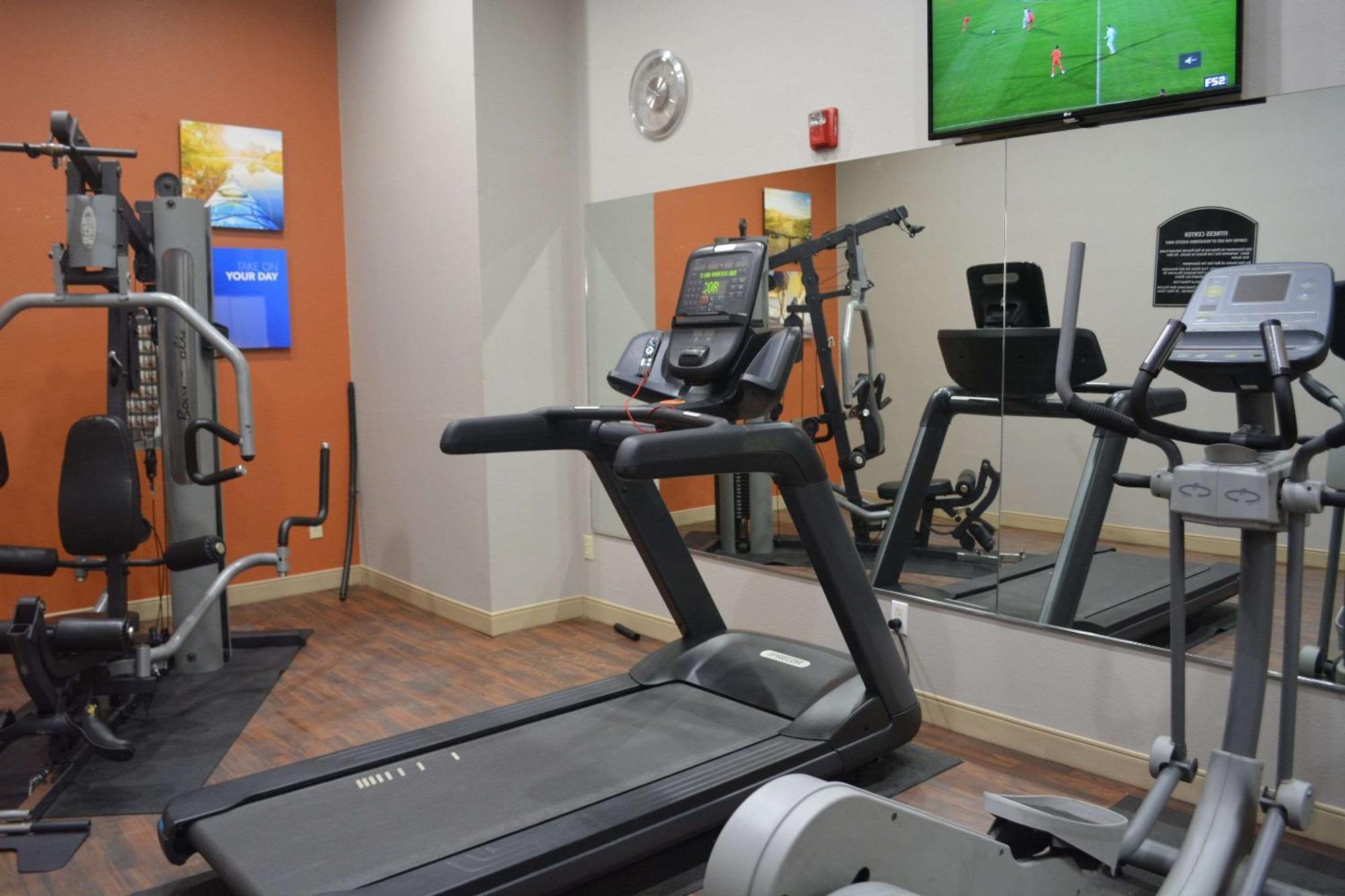 Comfort Suites Yukon - Sw Oklahoma City Luaran gambar