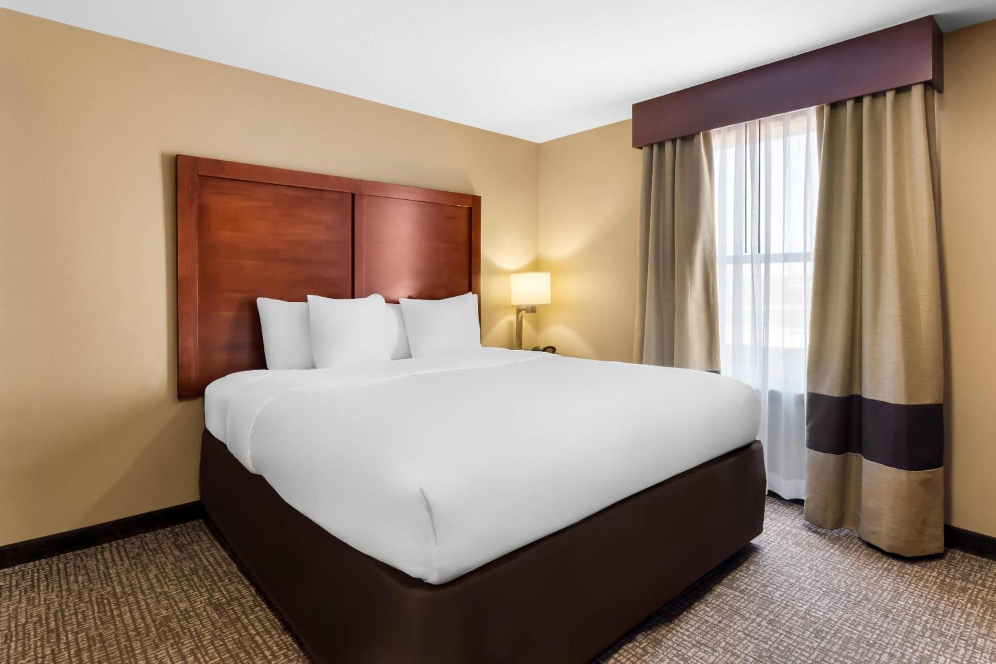 Comfort Suites Yukon - Sw Oklahoma City Luaran gambar
